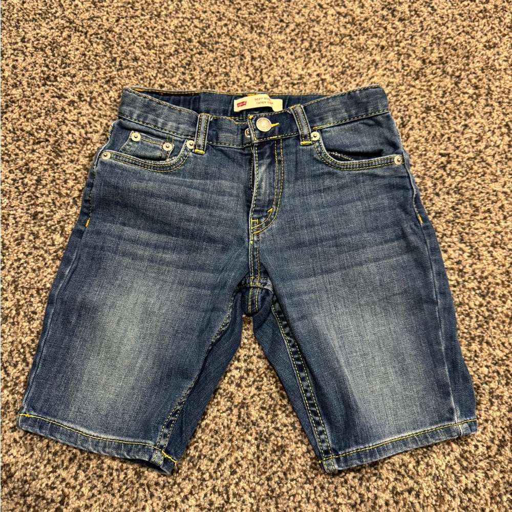 New without tags boys Levi’s Jean shorts size 7X